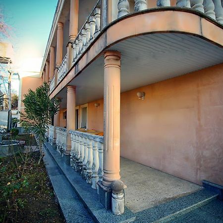 Apartment Gardenia Koutaïssi Extérieur photo