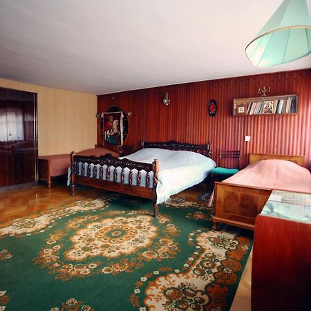 Apartment Gardenia Koutaïssi Extérieur photo