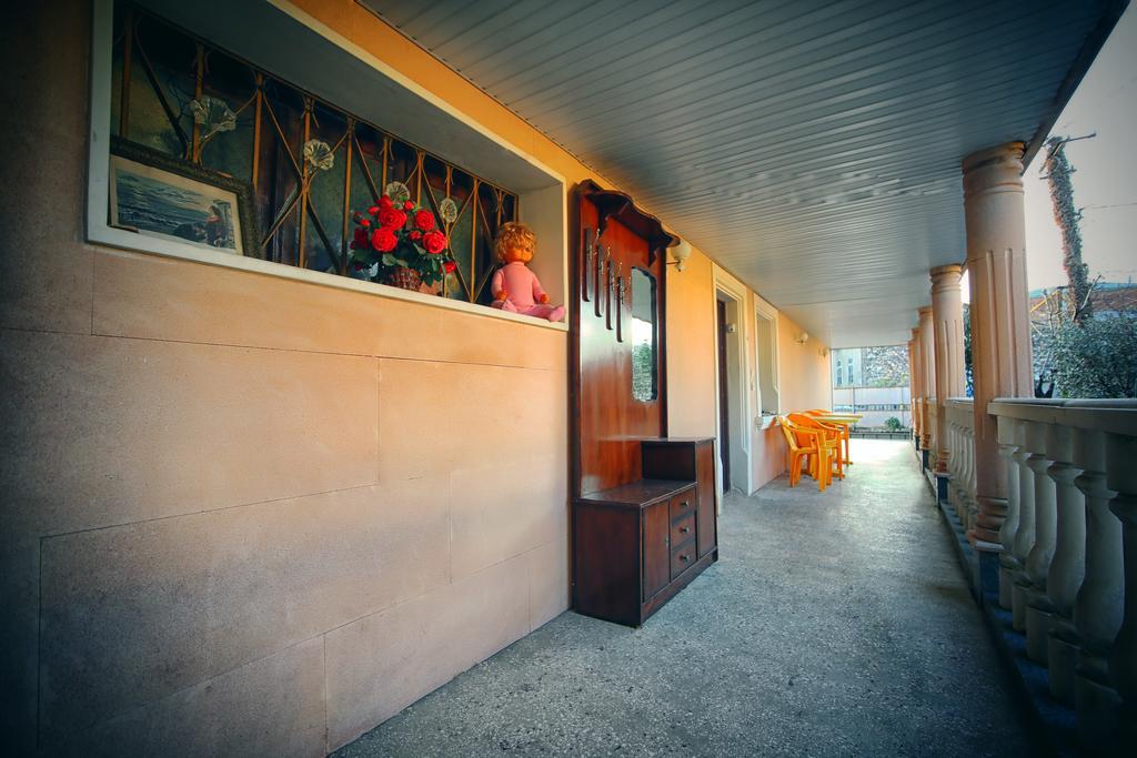 Apartment Gardenia Koutaïssi Extérieur photo