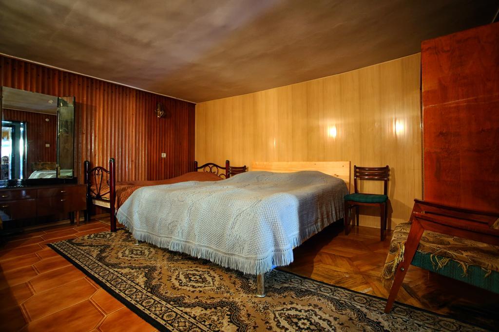 Apartment Gardenia Koutaïssi Extérieur photo
